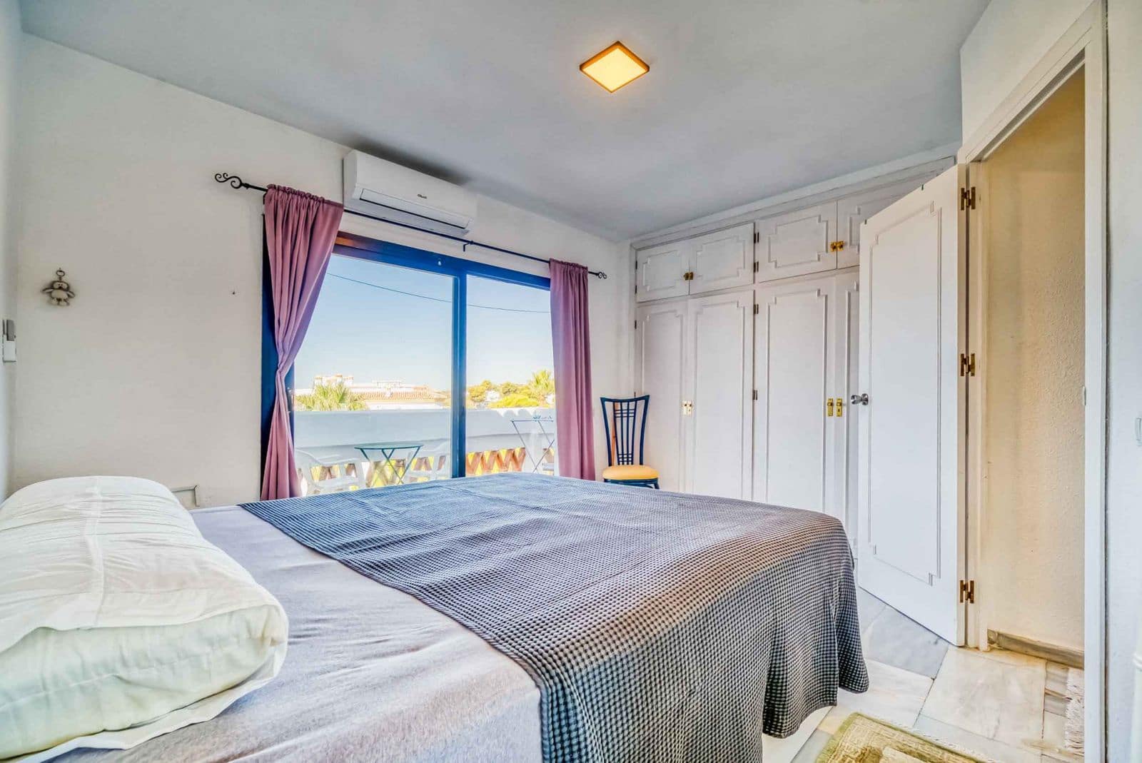 4 soveværelse Byhus til salg i Calahonda med swimmingpool garage - € 627.000 (Ref: 8560688)