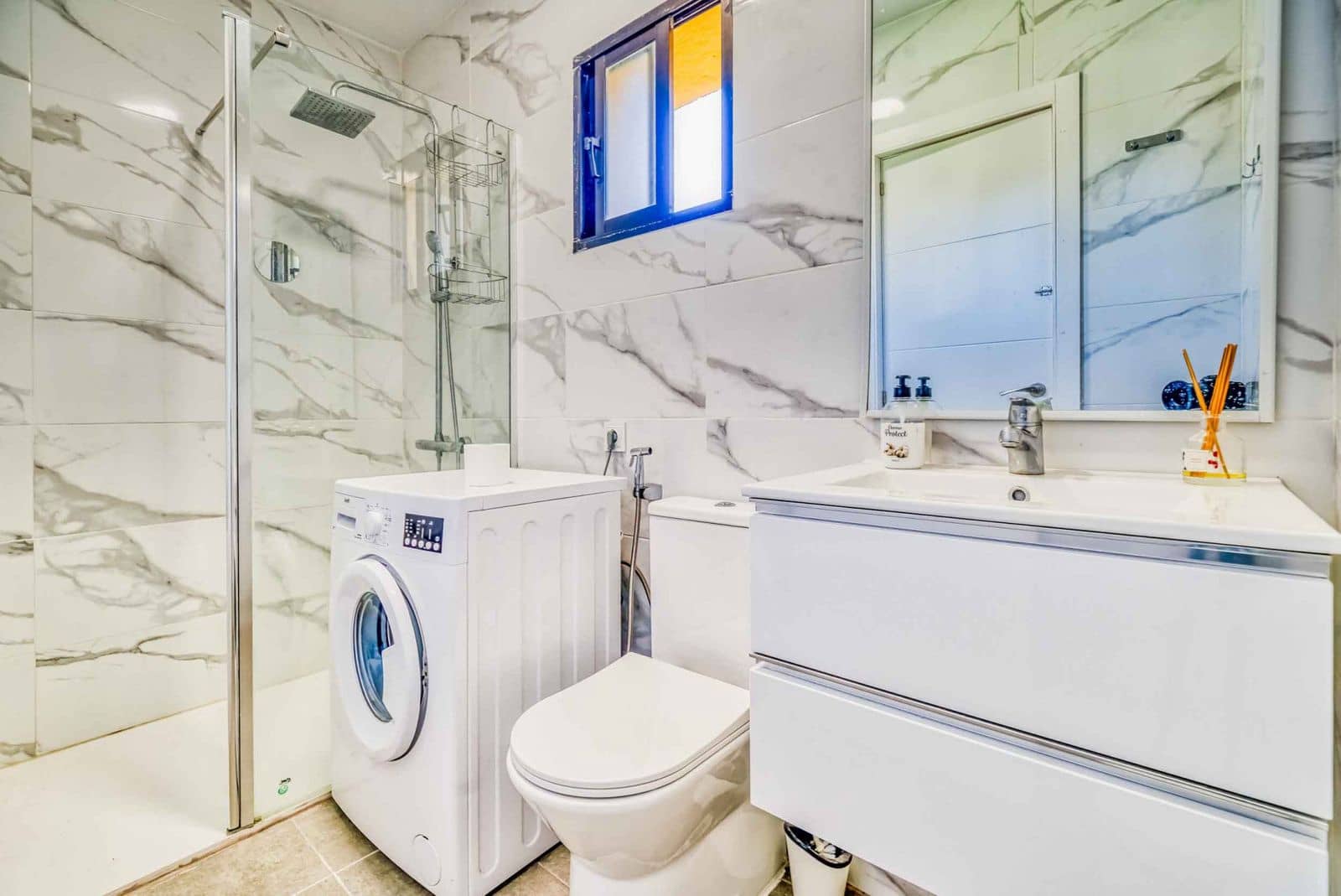 4 soveværelse Byhus til salg i Calahonda med swimmingpool garage - € 627.000 (Ref: 8560688)