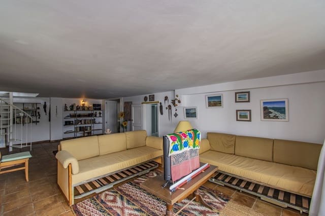 4 soverom Leilighet til salgs i La Reserva, Marbella med svømmebasseng garasje - € 350 000 (Ref: 8562954)