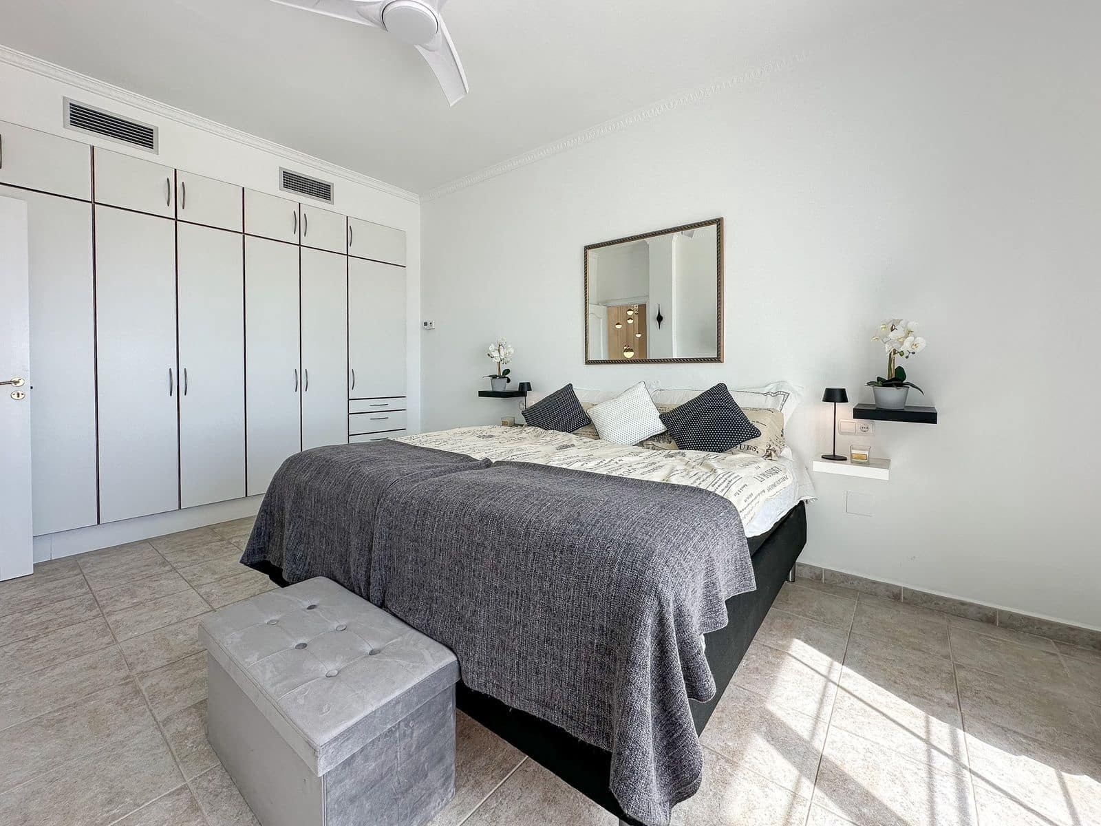 4 soverom Villa til salgs i La Cala de Mijas med svømmebasseng garasje - € 1 425 000 (Ref: 8569097)