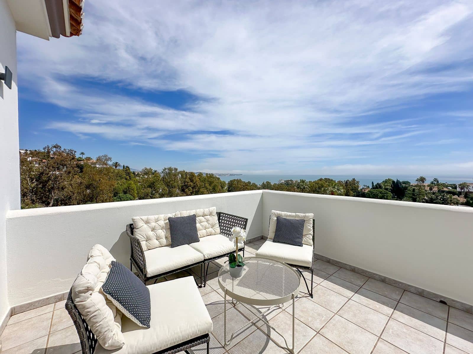 4 soverom Villa til salgs i La Cala de Mijas med svømmebasseng garasje - € 1 425 000 (Ref: 8569097)