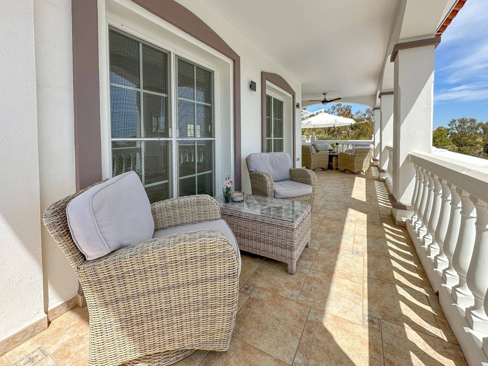 4 soverom Villa til salgs i La Cala de Mijas med svømmebasseng garasje - € 1 425 000 (Ref: 8569097)