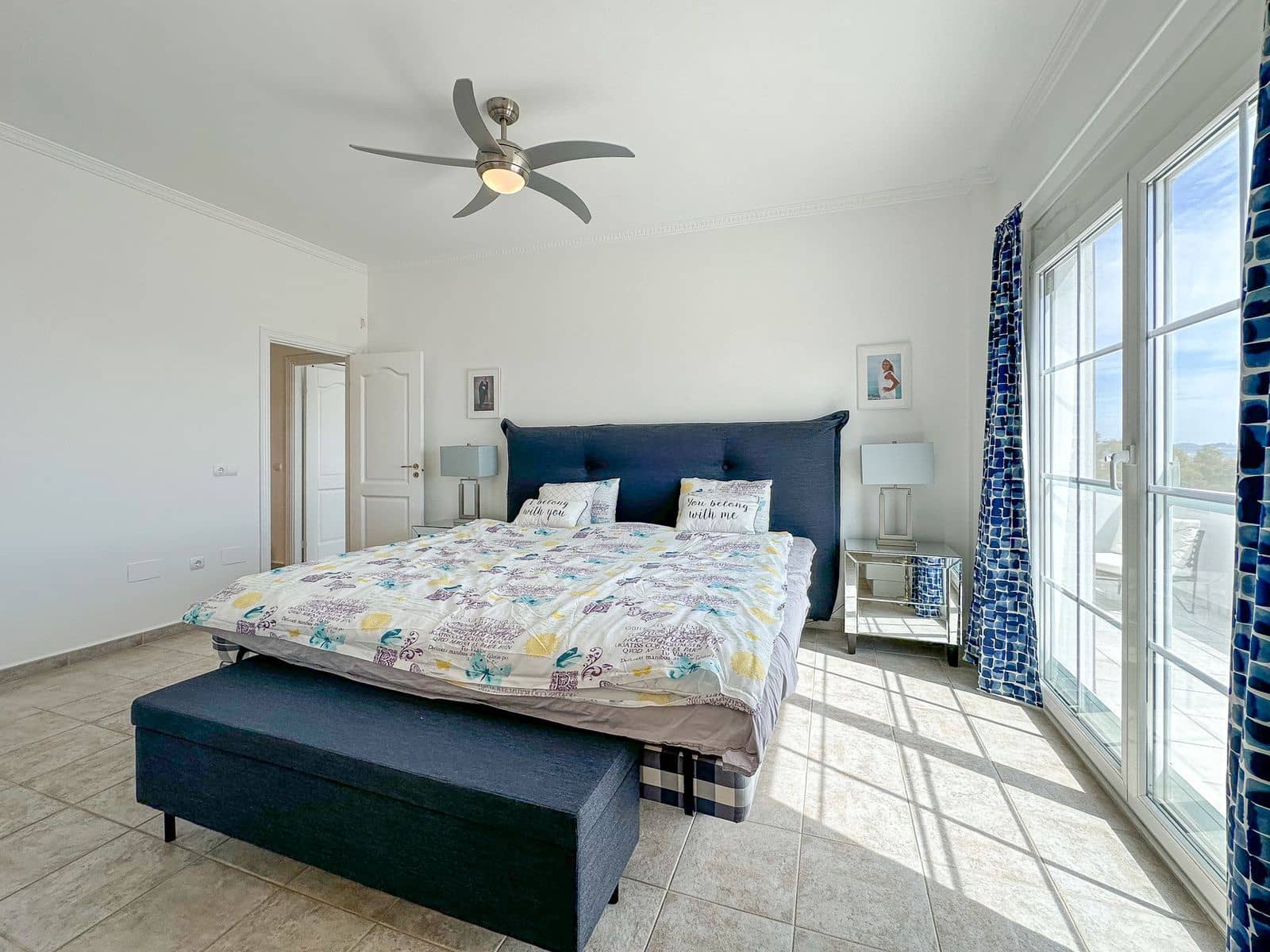 4 soverom Villa til salgs i La Cala de Mijas med svømmebasseng garasje - € 1 425 000 (Ref: 8569097)