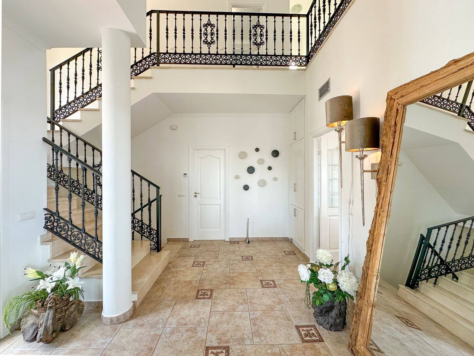 4 soverom Villa til salgs i La Cala de Mijas med svømmebasseng garasje - € 1 425 000 (Ref: 8569097)