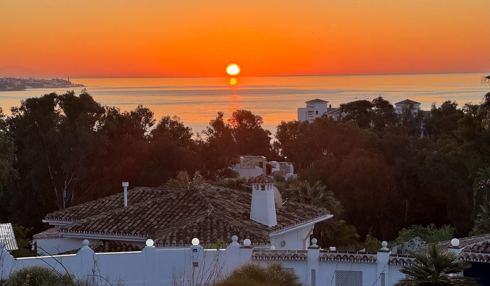 4 soverom Villa til salgs i La Cala de Mijas med svømmebasseng garasje - € 1 425 000 (Ref: 8569097)