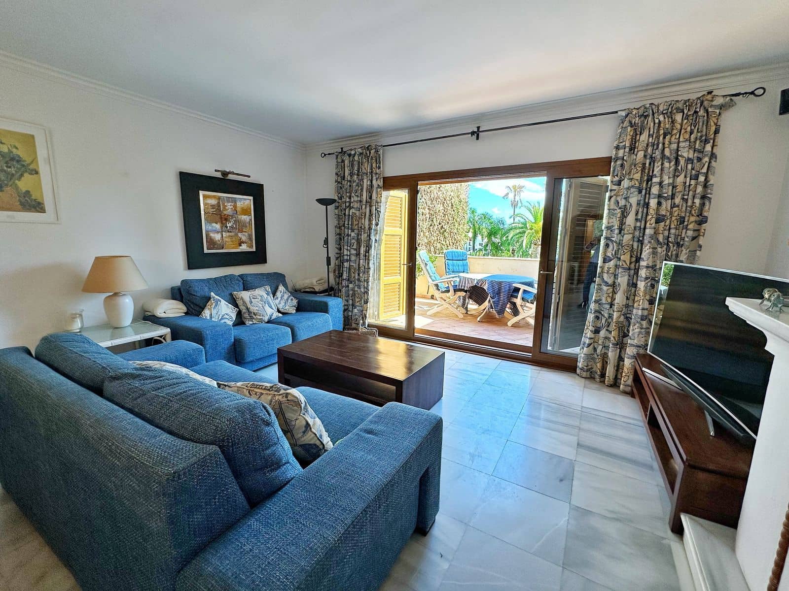 2 soverom Leilighet til salgs i New Golden Mile med svømmebasseng garasje - € 550 000 (Ref: 8573351)