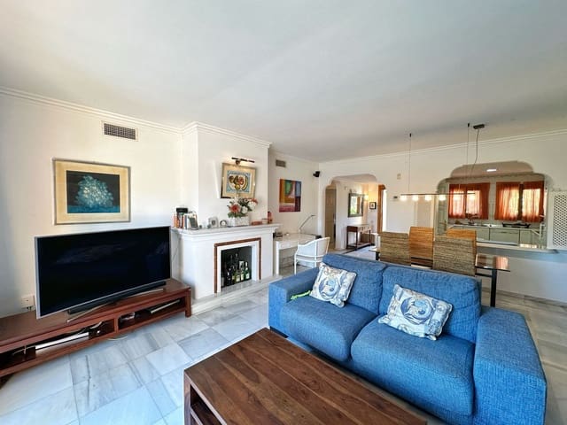 2 soverom Leilighet til salgs i New Golden Mile, Estepona med svømmebasseng garasje - € 550 000 (Ref: 8573351)