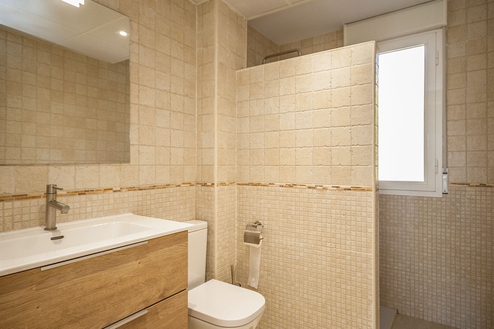 3 soverom Leilighet til salgs i Elviria med svømmebasseng garasje - € 549 000 (Ref: 8585729)