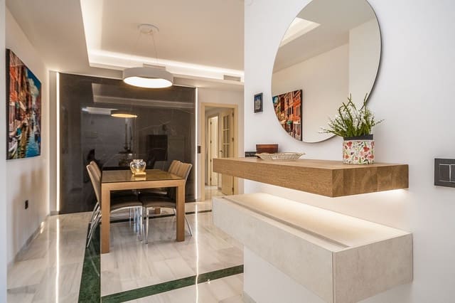 3 sovrum Lägenhet till salu i Elviria, Marbella med pool garage - 549 000 € (Ref: 8585729)