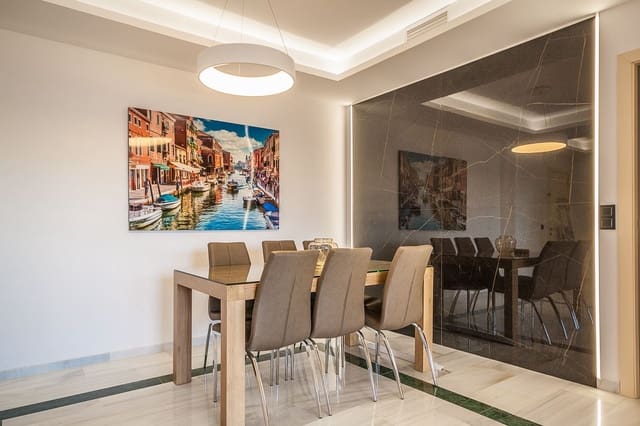 3 sovrum Lägenhet till salu i Elviria, Marbella med pool garage - 549 000 € (Ref: 8585729)