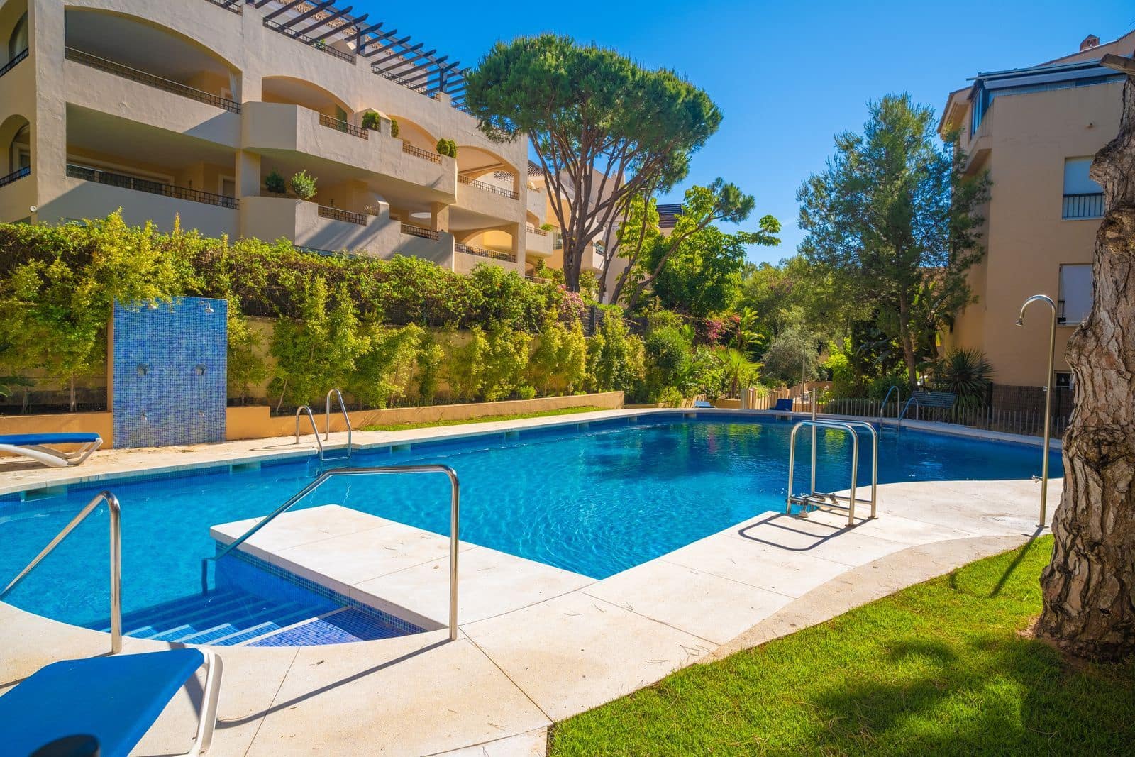 3 sovrum Strandlägenhet till salu i Elviria med pool garage - 575 000 € (Ref: 8585771)