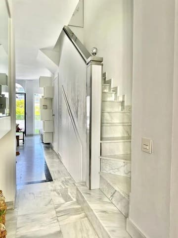 2 chambre Appartement de Plage à vendre à Golden Mile, Marbella avec piscine garage - 760 000 € (Ref: 8585778)