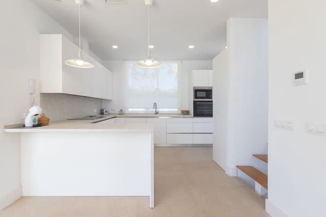 5 soveværelse Villa til salg i San Pedro de Alcántara Pueblo, Marbella med swimmingpool garage - € 1.598.000 (Ref: 8594266)