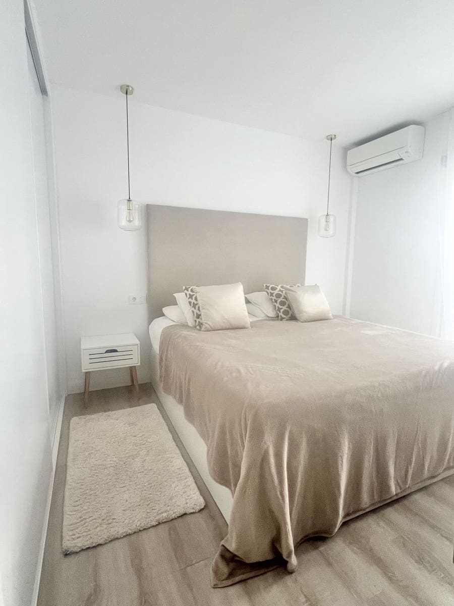 2 soveværelse Lejlighed til salg i Calahonda med swimmingpool garage - € 320.000 (Ref: 8598671)