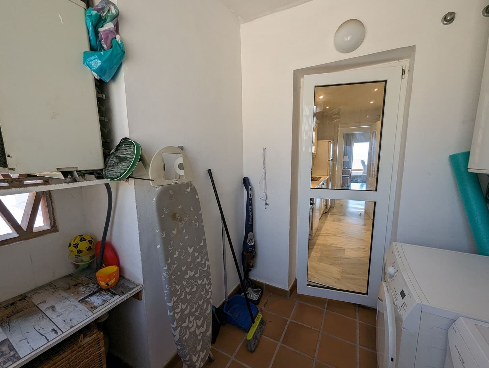 2 soveværelse Strandlejlighed til salg i Calahonda med swimmingpool garage - € 610.000 (Ref: 8598672)