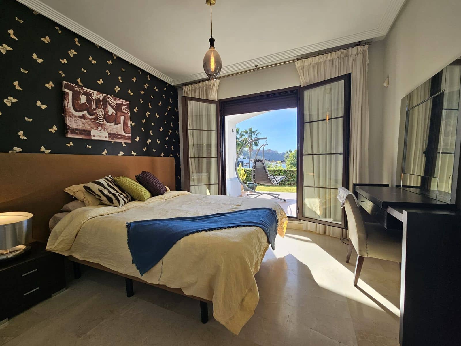 3 soverom Leilighet til salgs i Los Arqueros med svømmebasseng garasje - € 384 999 (Ref: 8600801)