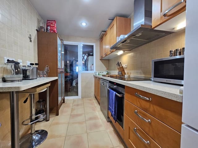 3 slaapkamer Appartement te koop in Los Arqueros, Benahavís met zwembad garage - € 384.999 (Ref: 8600801)