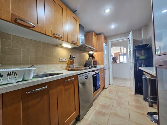 3 slaapkamer Appartement te koop in Los Arqueros, Benahavís met zwembad garage - € 384.999 (Ref: 8600801)