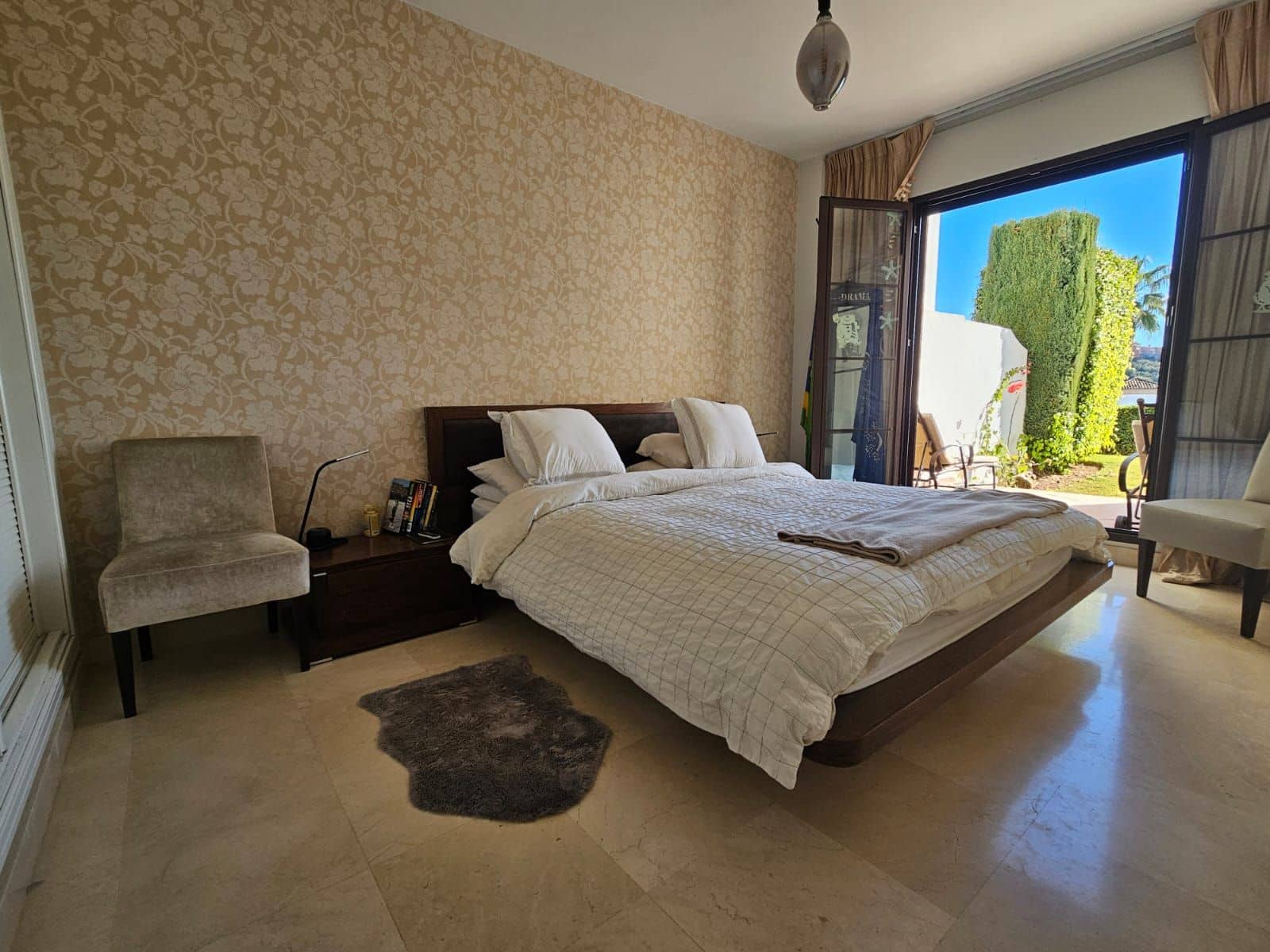 3 soverom Leilighet til salgs i Los Arqueros med svømmebasseng garasje - € 384 999 (Ref: 8600801)