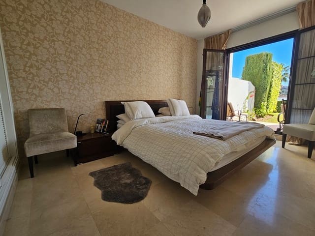 3 slaapkamer Appartement te koop in Los Arqueros, Benahavís met zwembad garage - € 384.999 (Ref: 8600801)