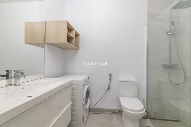 2 soveværelse Lejlighed til salg i Nueva Andalucia, Marbella med swimmingpool garage - € 525.000 (Ref: 8602646)