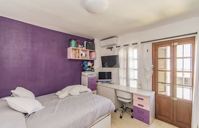 2 sovrum Hus till salu i Estepona med pool garage - 650 000 € (Ref: 8602708)