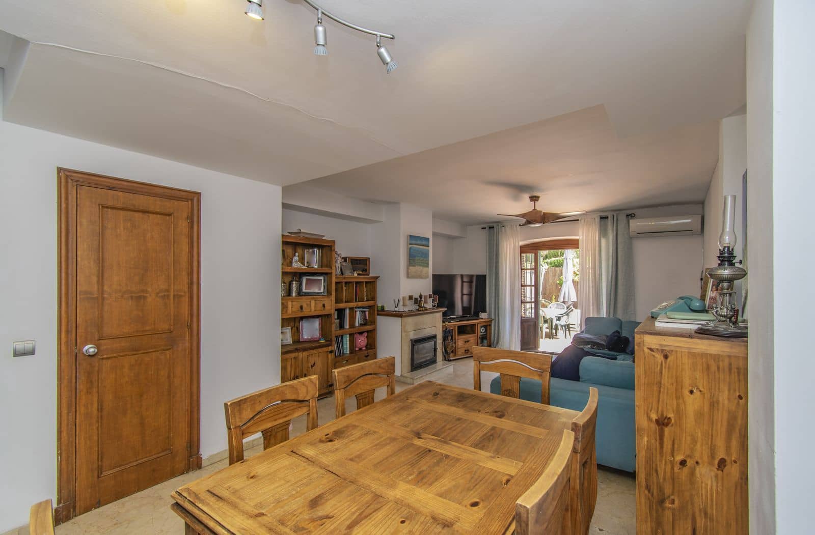 2 soverom Hus til salgs i Estepona med svømmebasseng garasje - € 650 000 (Ref: 8602708)