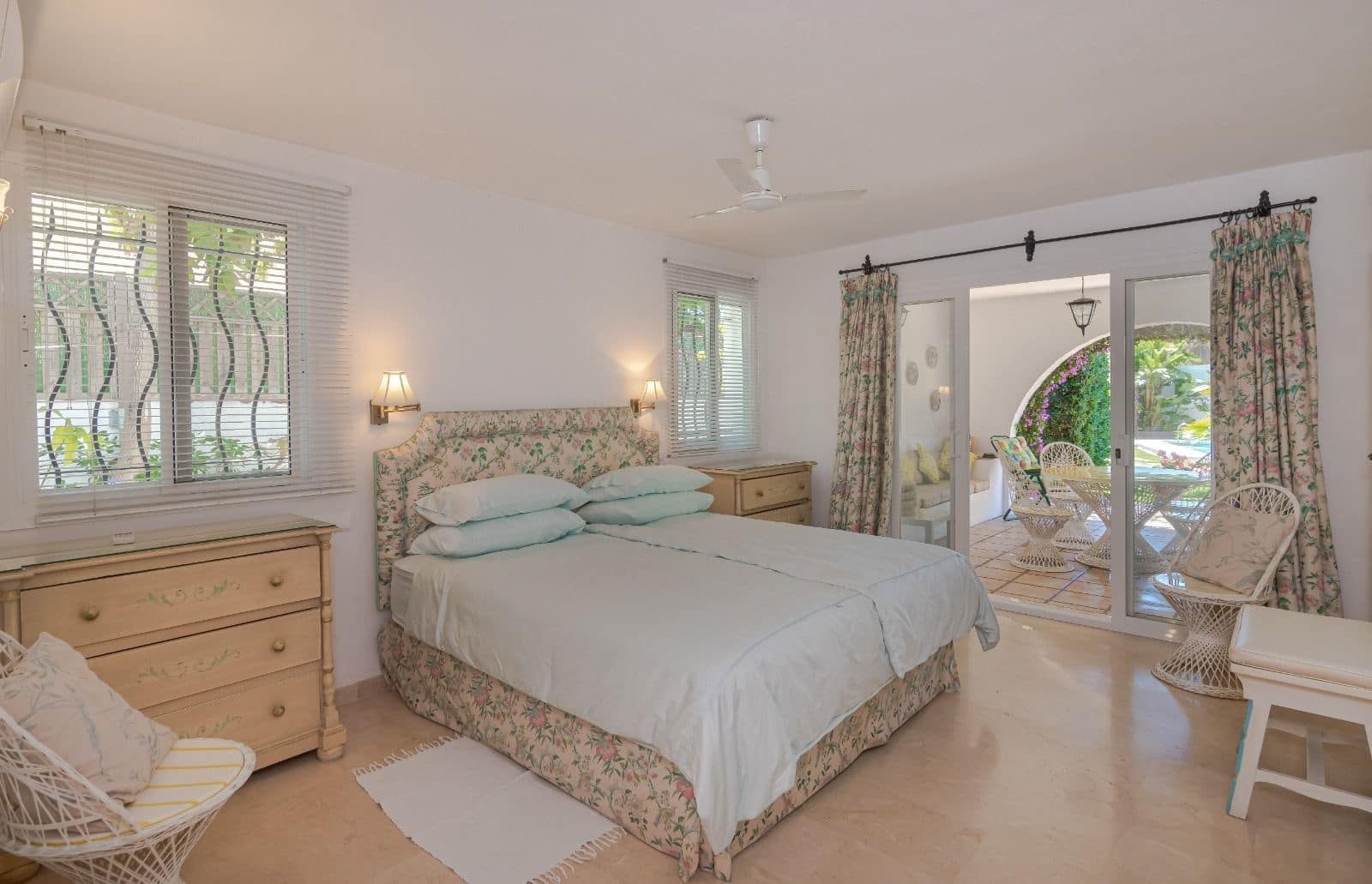 4 soveværelse Villa til salg i San Pedro de Alcantara med swimmingpool garage - € 1.900.000 (Ref: 8607402)