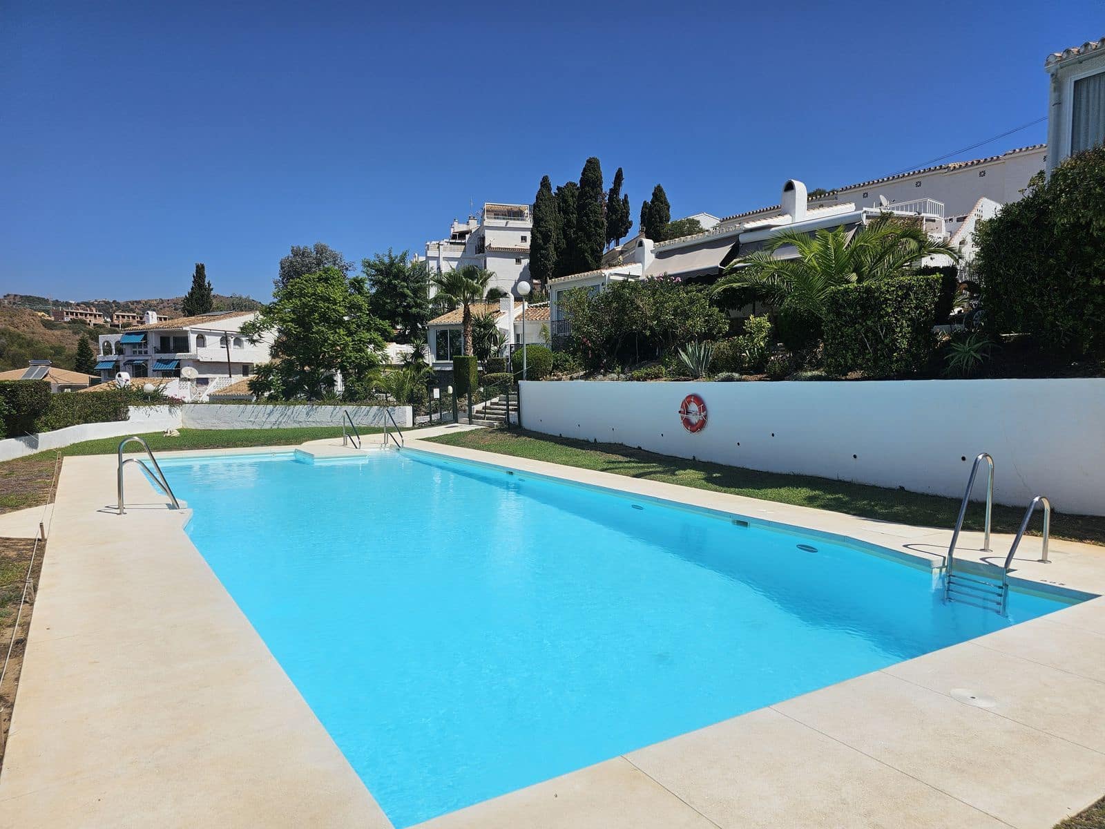 3 soveværelse Bungalow til salg i Calypso med swimmingpool garage - € 439.000 (Ref: 8611044)