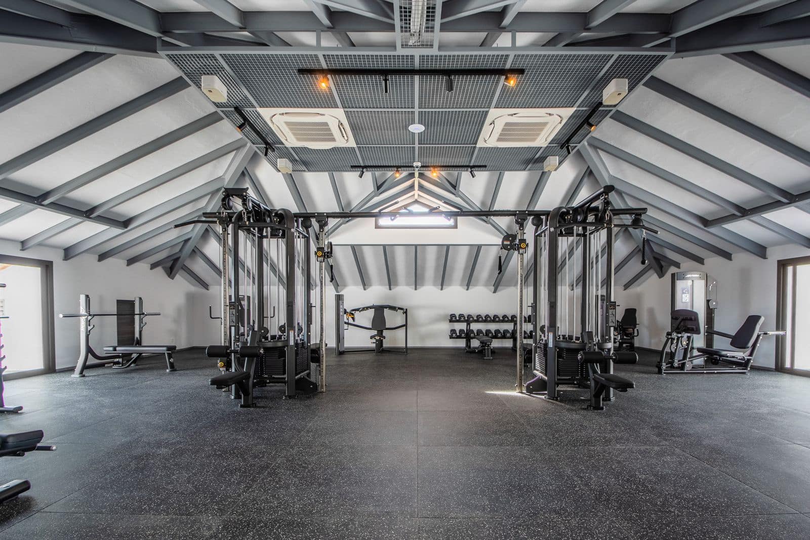 3 soveværelse Lejlighed til salg i Los Arqueros med swimmingpool garage - € 395.000 (Ref: 8613778)