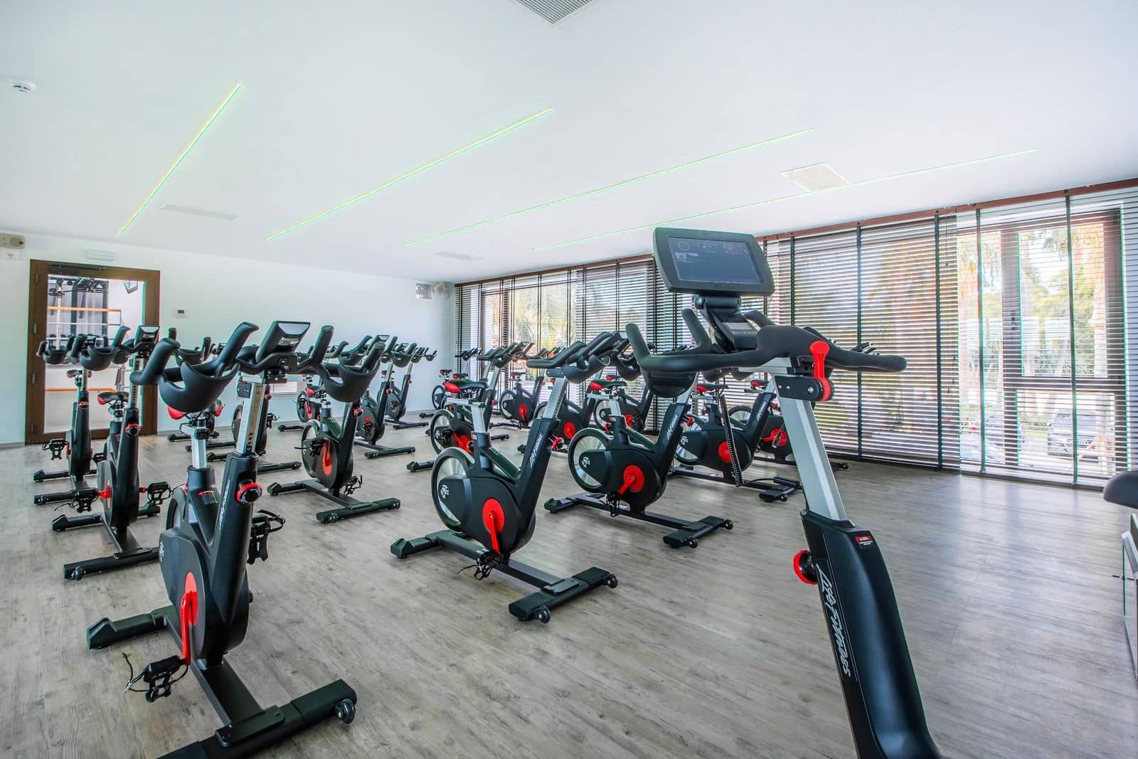 3 soveværelse Lejlighed til salg i Los Arqueros med swimmingpool garage - € 395.000 (Ref: 8613778)