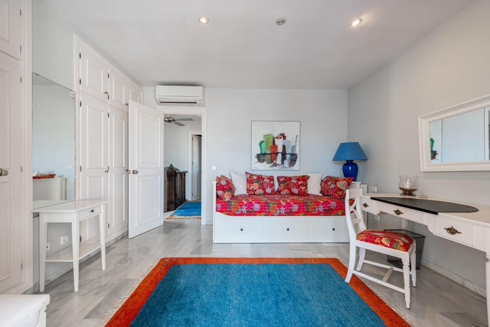 3 soverom Hus til salgs i La Quinta med svømmebasseng garasje - € 649 000 (Ref: 8614051)