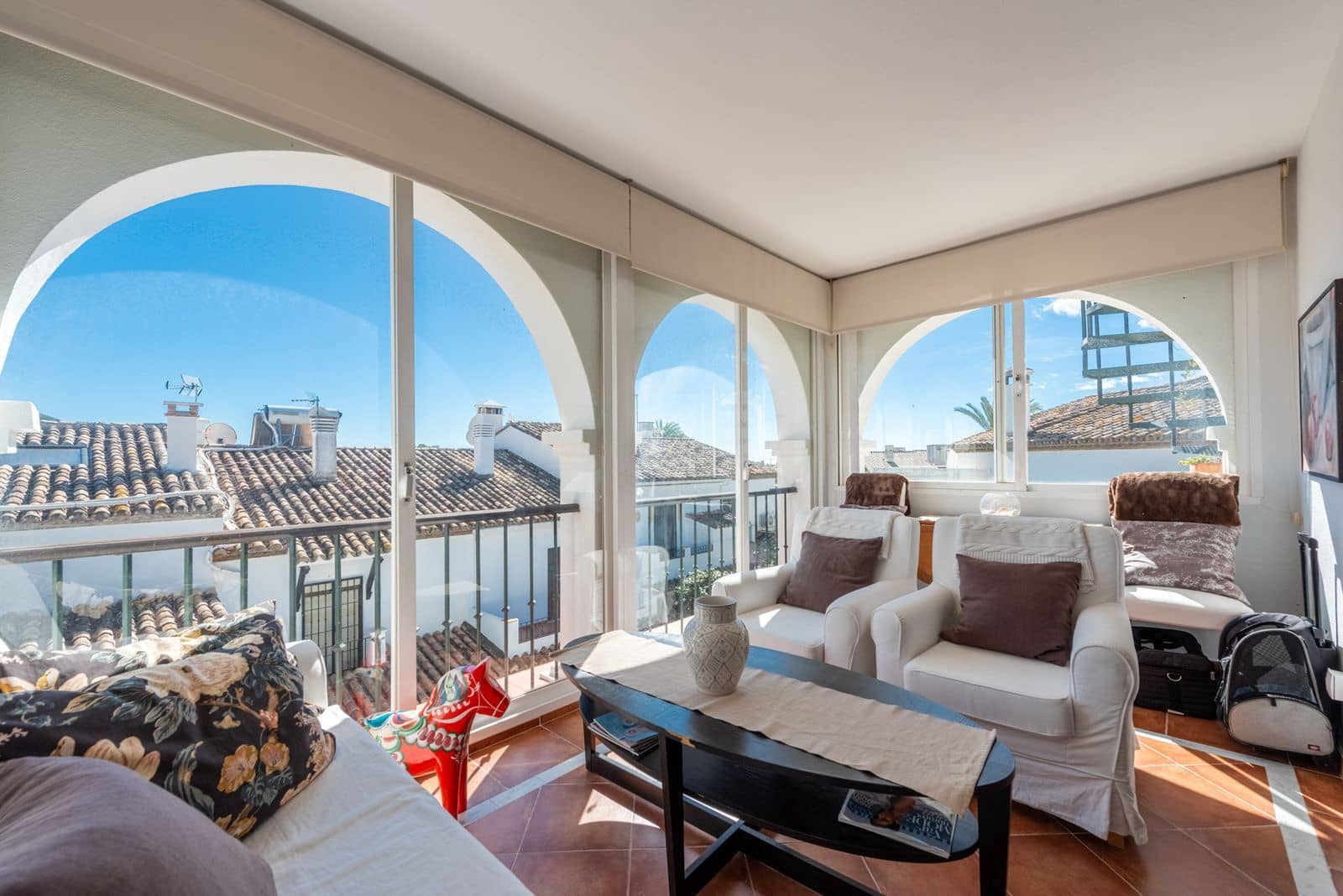 3 soverom Hus til salgs i La Quinta med svømmebasseng garasje - € 649 000 (Ref: 8614051)