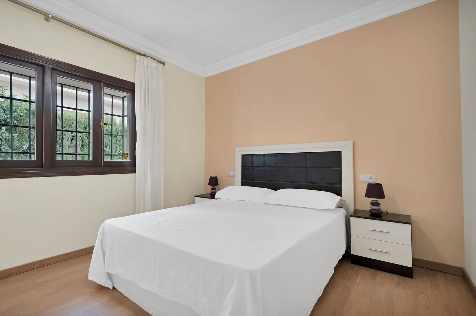 4 soveværelse Villa til salg i Marbella med swimmingpool garage - € 1.690.000 (Ref: 8614183)