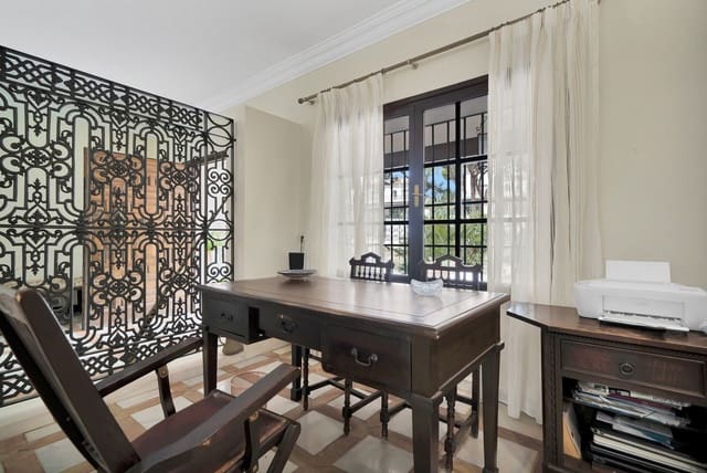 4 soverom Villa til salgs i Elviria - Cabopino, Marbella med svømmebasseng garasje - € 1 690 000 (Ref: 8614183)