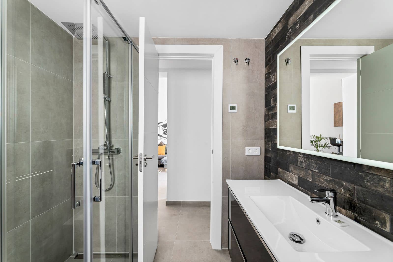 3 soveværelse Byhus til salg i Nueva Andalucia med swimmingpool garage - € 525.000 (Ref: 8615759)