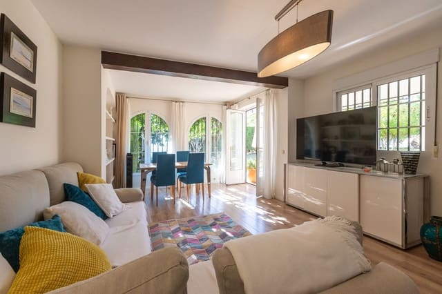 3 slaapkamer Huis te koop in Elviria, Marbella met zwembad garage - € 698.000 (Ref: 8615773)