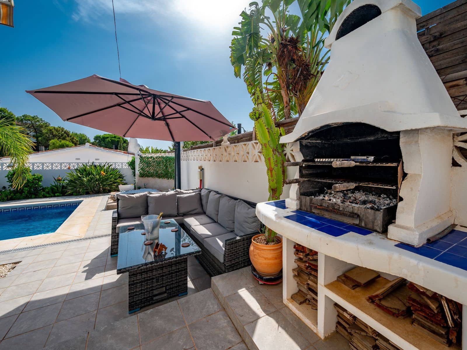 4 soveværelse Villa til salg i El Chaparral med swimmingpool garage - € 749.000 (Ref: 8623437)