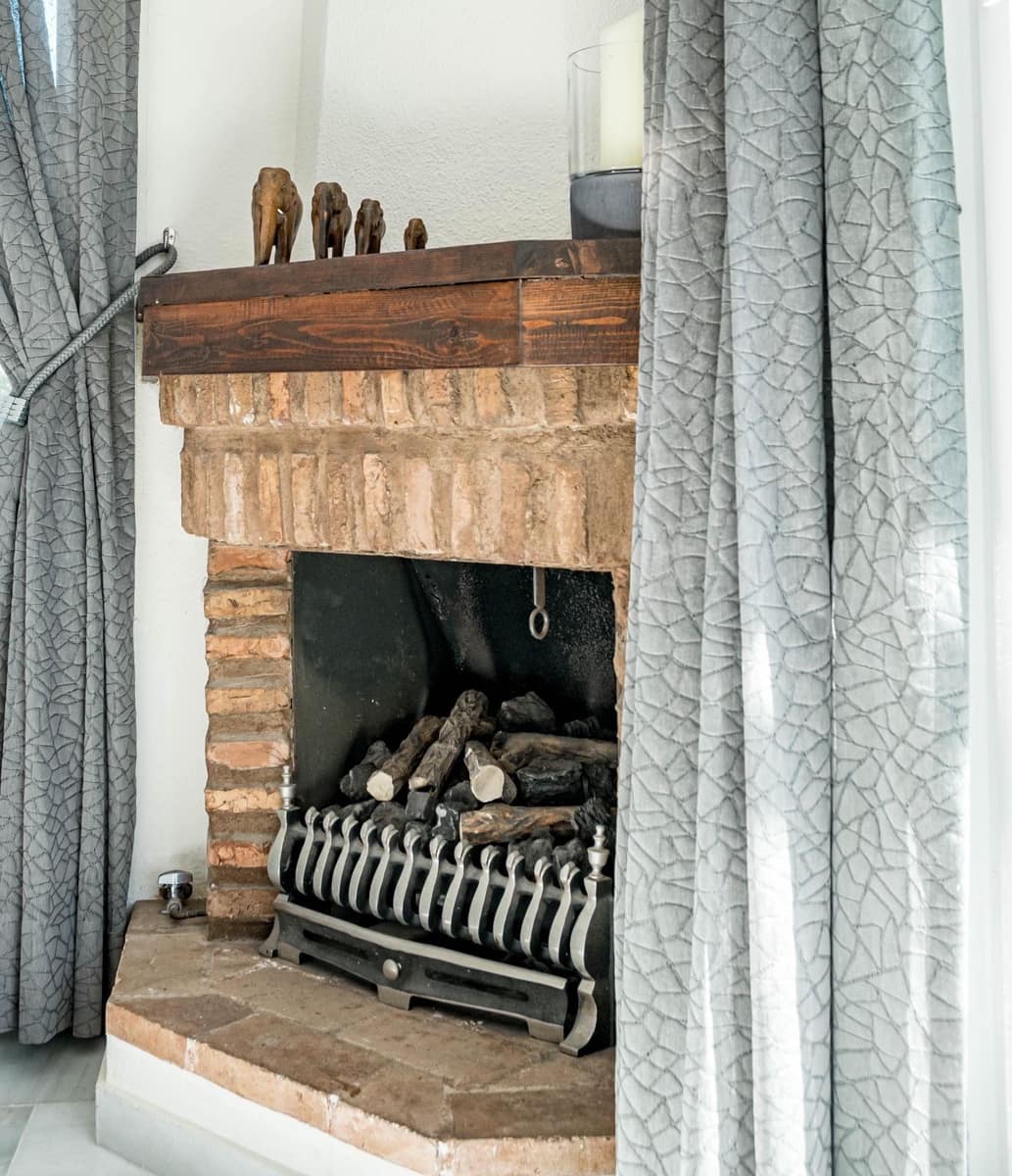 3 soveværelse Villa til salg i Calahonda med swimmingpool garage - € 695.000 (Ref: 8623452)