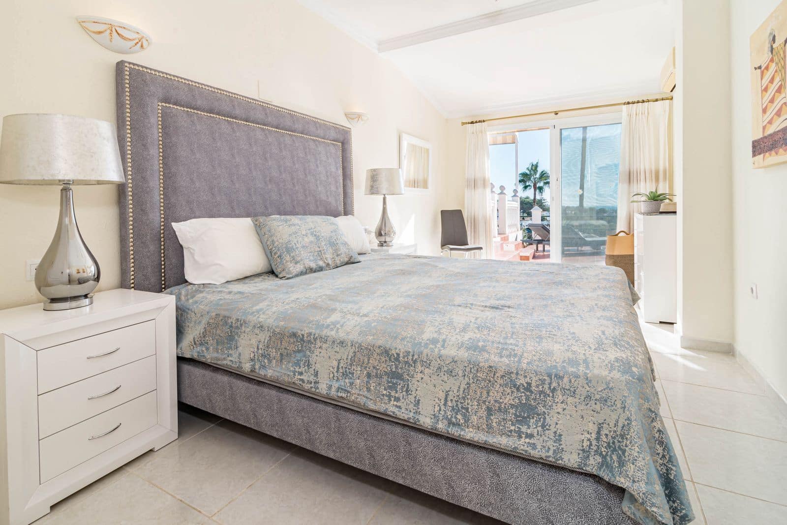 3 soveværelse Villa til salg i Calahonda med swimmingpool garage - € 695.000 (Ref: 8623452)