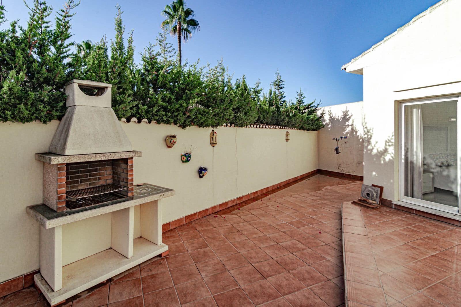 3 soveværelse Villa til salg i Calahonda med swimmingpool garage - € 695.000 (Ref: 8623452)