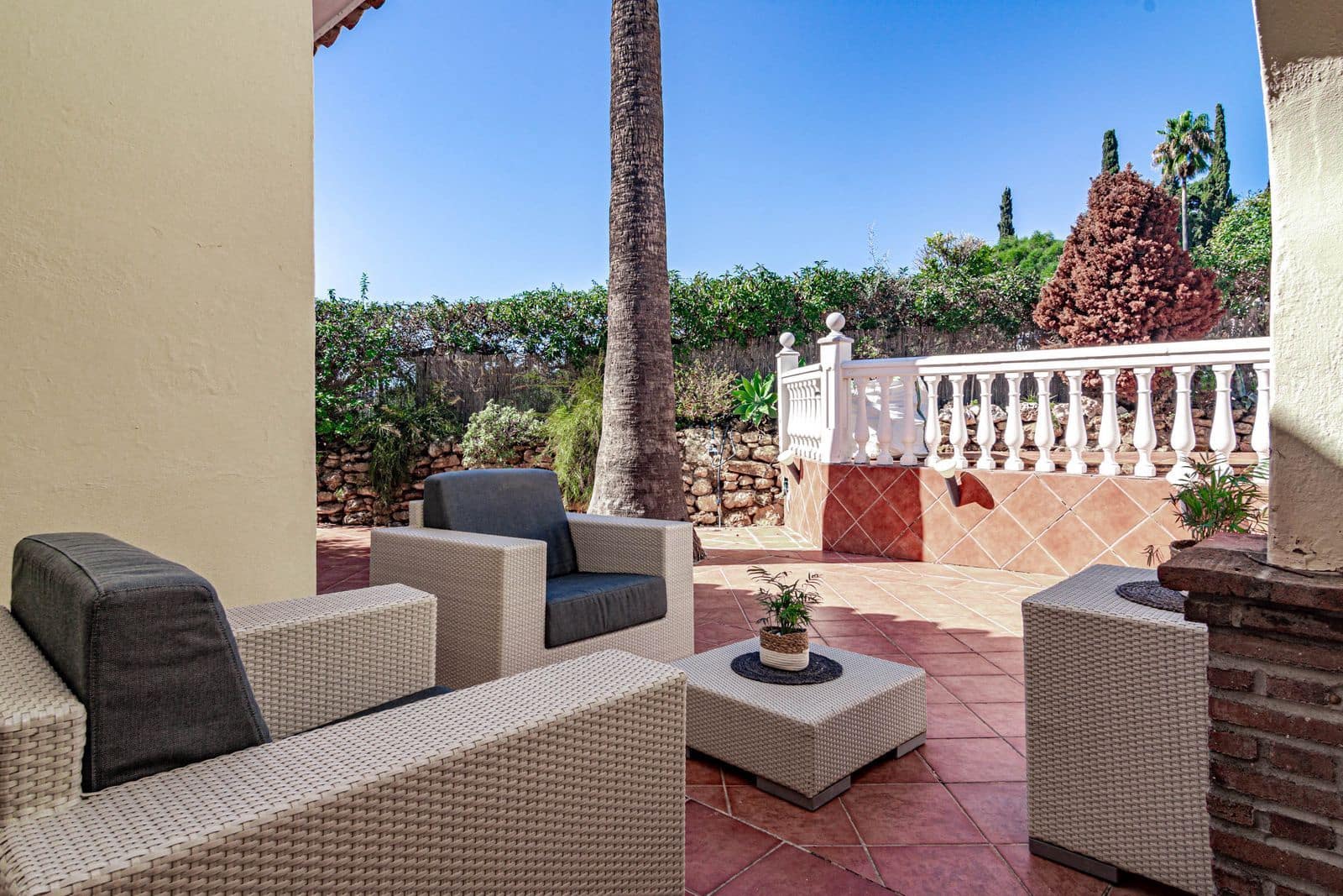 3 soveværelse Villa til salg i Calahonda med swimmingpool garage - € 695.000 (Ref: 8623452)