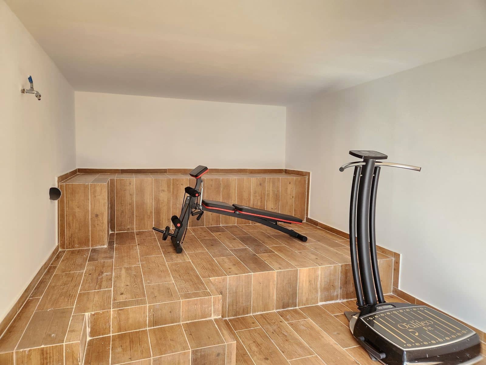 3 sypialnia Dom na sprzedaż w Calahonda z basenem garażem - 579 000 € (Ref: 8625978)