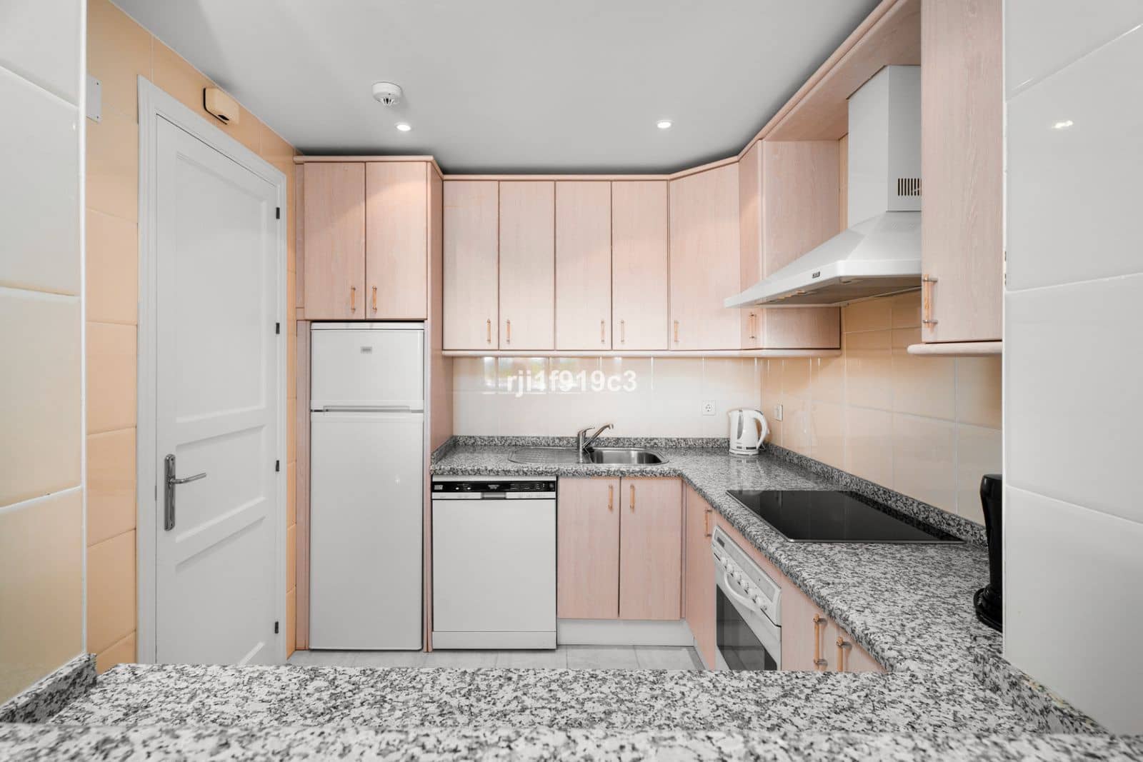 2 slaapkamer Appartement te koop in Elviria met zwembad garage - € 565.000 (Ref: 8635642)