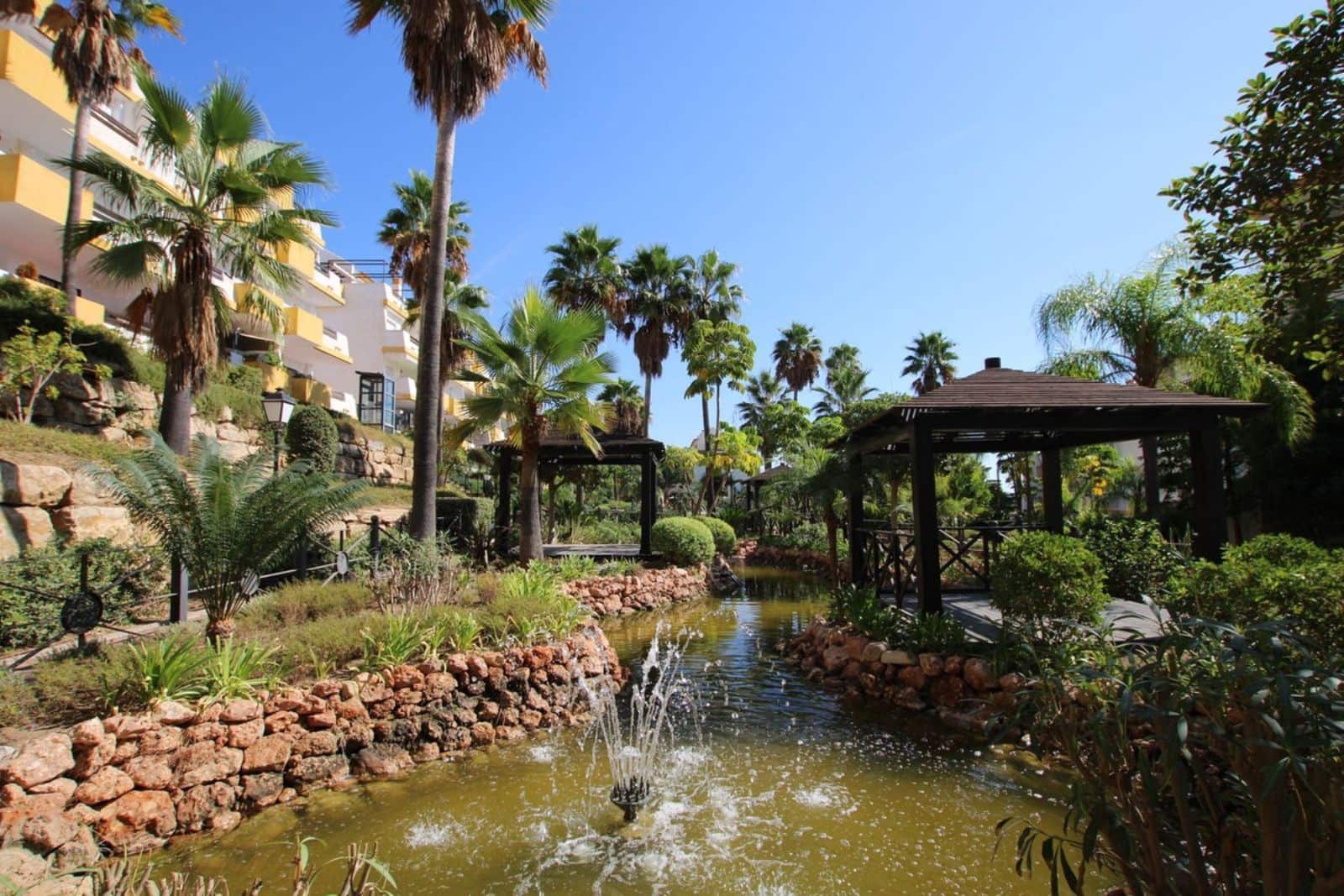 2 soveværelse Lejlighed til salg i La Cala Golf med swimmingpool garage - € 265.000 (Ref: 8643922)