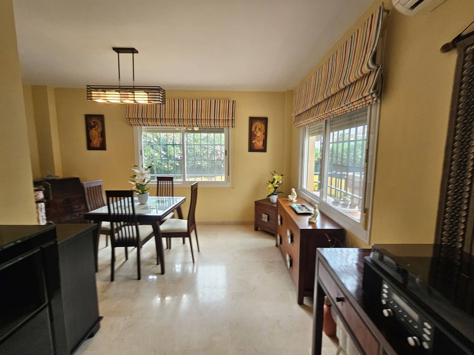 3 soverom Hus til salgs i Riviera del Sol med svømmebasseng garasje - € 500 000 (Ref: 8657881)