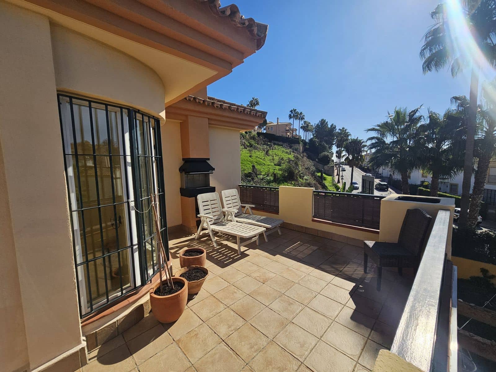 3 soverom Hus til salgs i Riviera del Sol med svømmebasseng garasje - € 500 000 (Ref: 8657881)