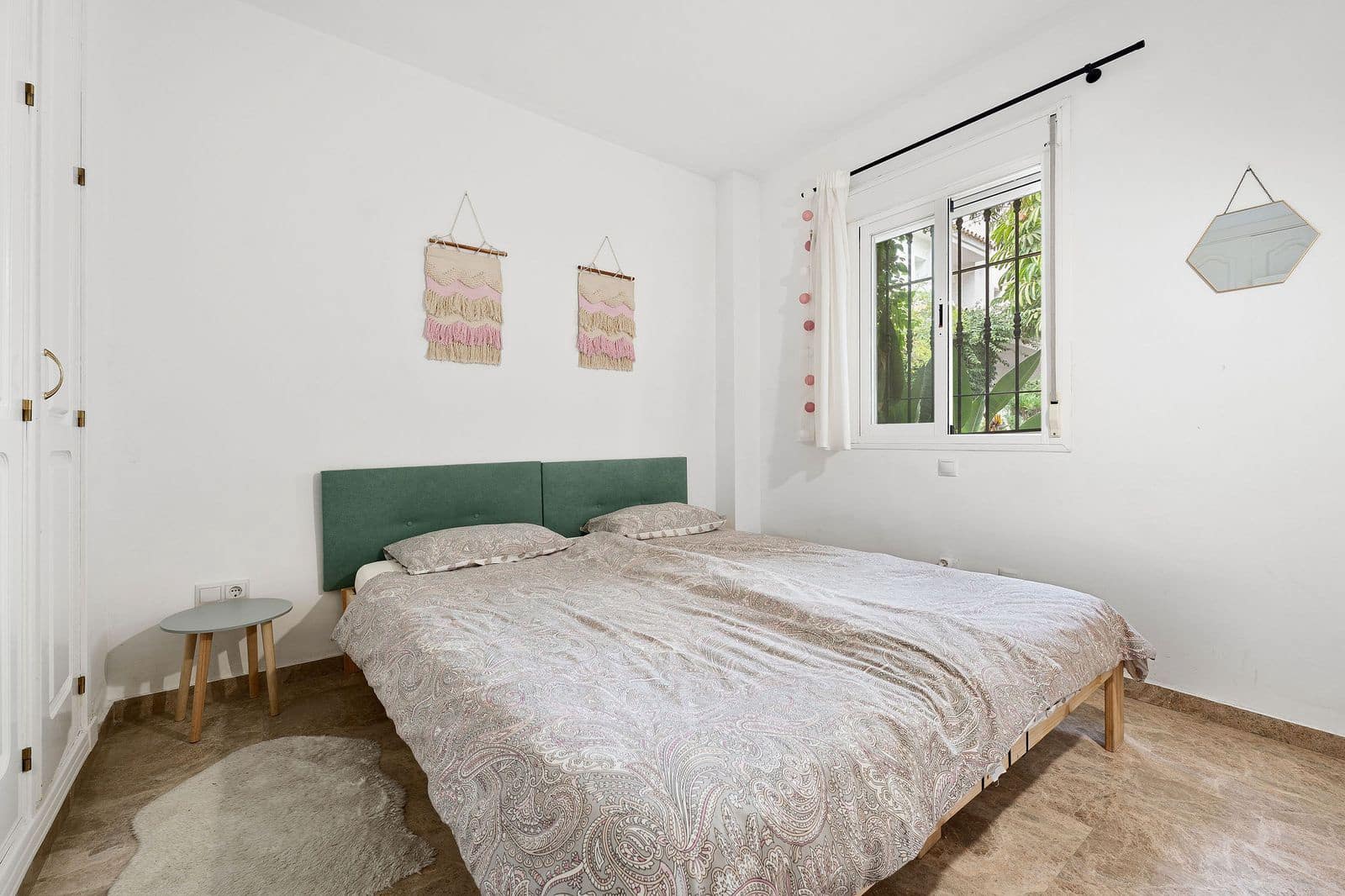 3 soveværelse Lejlighed til salg i Nueva Andalucia med swimmingpool garage - € 475.000 (Ref: 8657928)