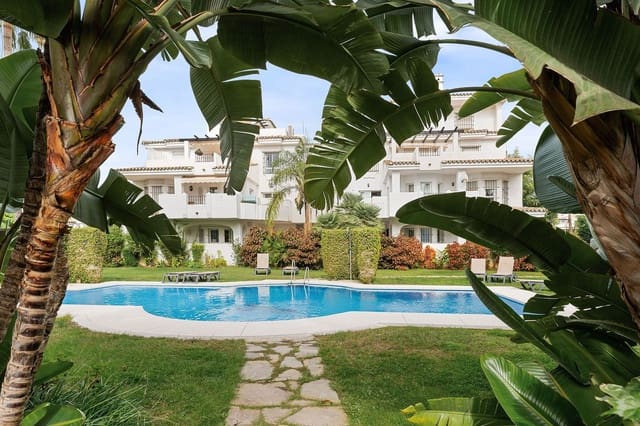 3 soveværelse Lejlighed til salg i Nueva Andalucia, Marbella med swimmingpool garage - € 475.000 (Ref: 8657928)