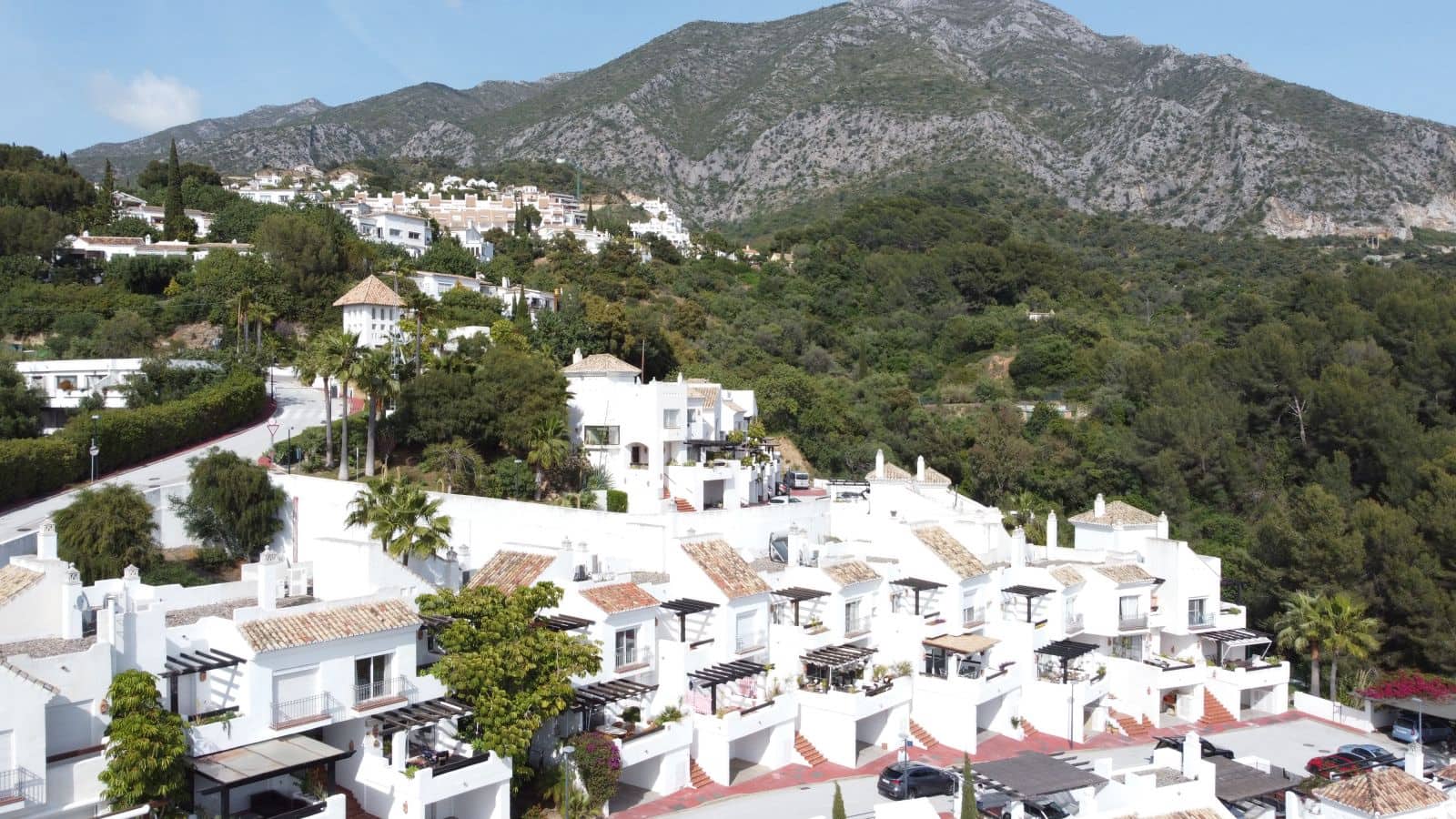 3 soverom Hus til salgs i Marbella med svømmebasseng garasje - € 560 000 (Ref: 8671394)